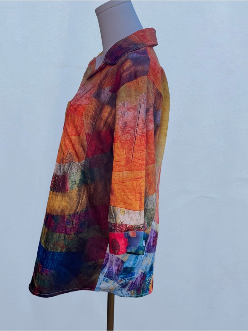Colorful Abstract Button Up Shirt Sun Print Artsy Lightweight Blouse S - Picture 4 of 7